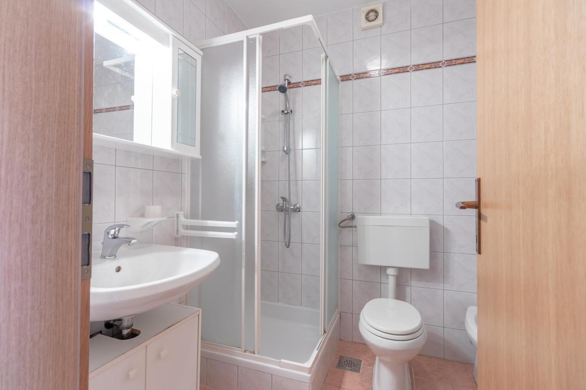 Antica Apartment Baska  Ngoại thất bức ảnh